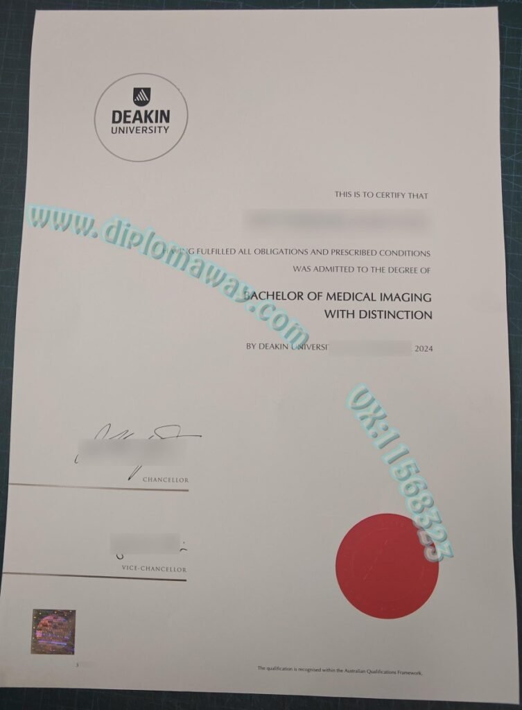 迪肯大学毕业证实拍图案例，挂科买澳洲DKU文凭证书图